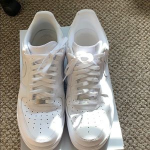 Men’s Nike Air Force 1 size 13 White